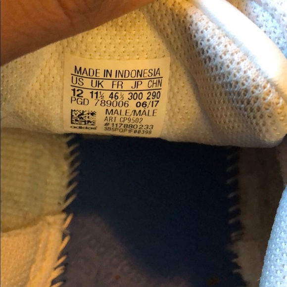 Adidas shell toe shoes - Picture 6 of 8